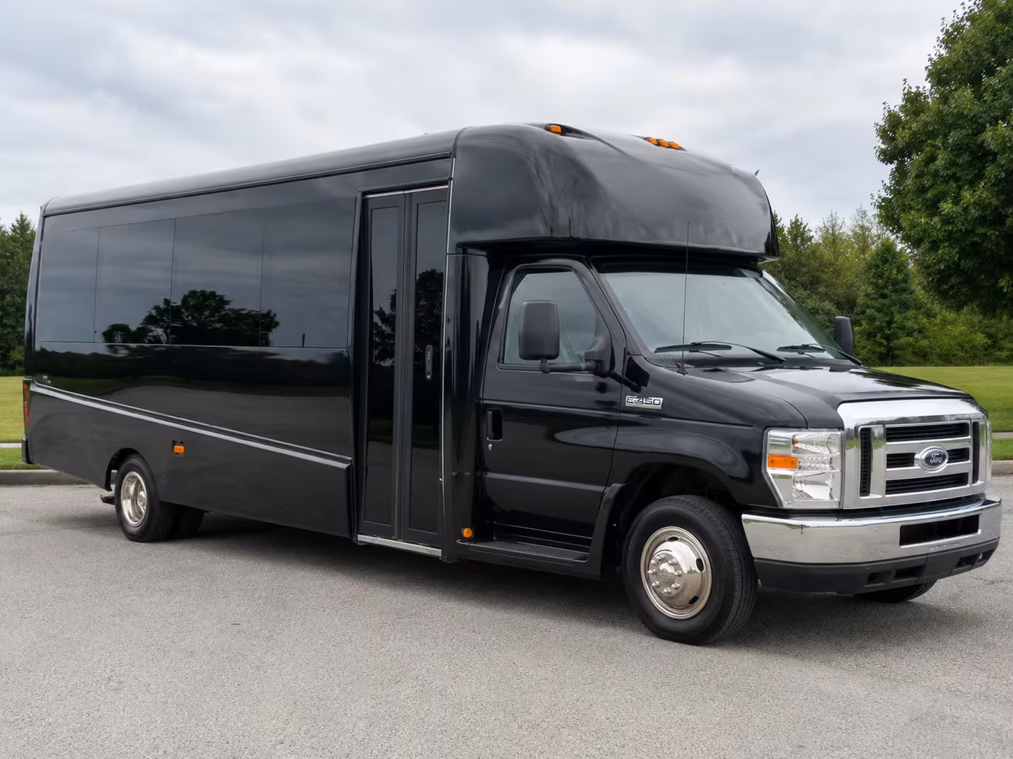 gastonia 15 passenger minibus rental
